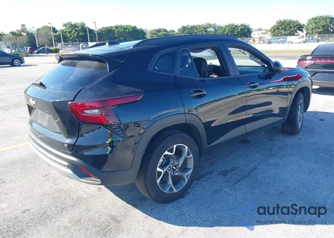 2025 Chevrolet Trax Fwd Lt z USA, uszkodzony, nr VIN KL77LHEP0SC170691